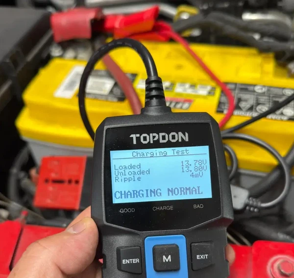 Wie repariert man eine LiFePO4-Batterie mit 0 Spannung?